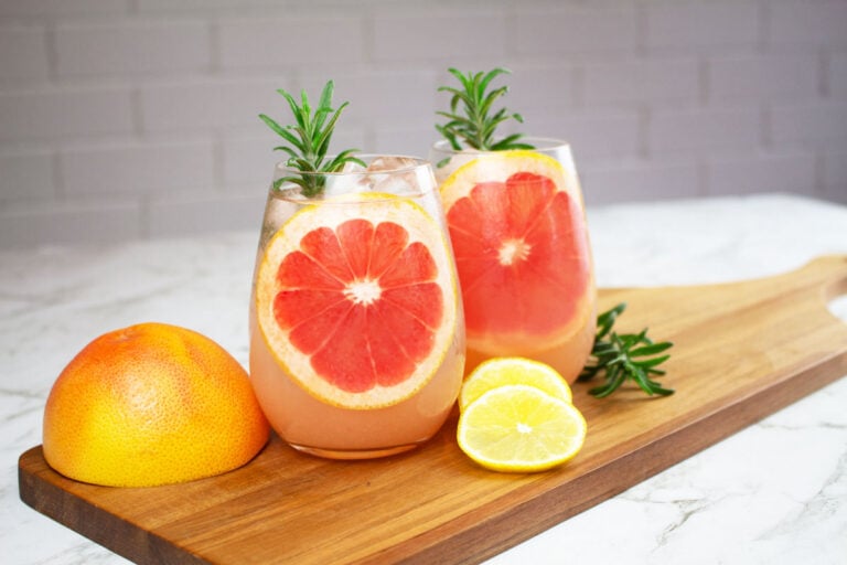 grapefruit mocktail rosemary